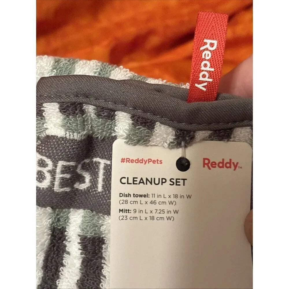 New Reddy Clean Up Kit ~ Glove, Quick Drying Dogs Mouth Or‎ Paw Towel